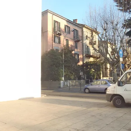 Penzion Gira Como