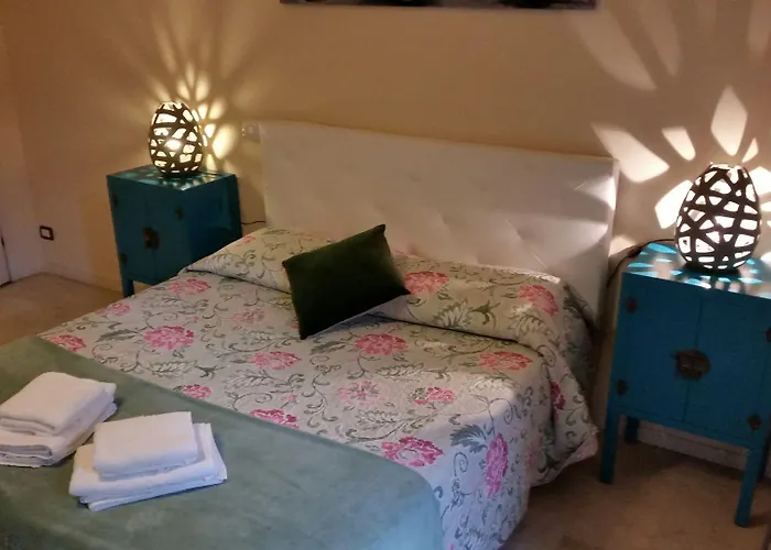 Gira Casa de hóspedes Como