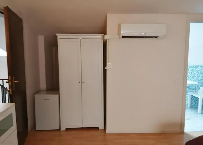 Gira Casa de hóspedes