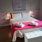 Gira Vendégház Como