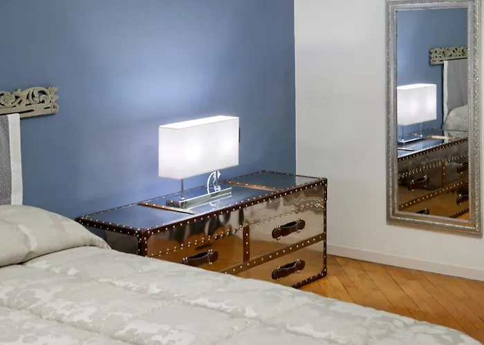 Gira Гостевой дом Комо