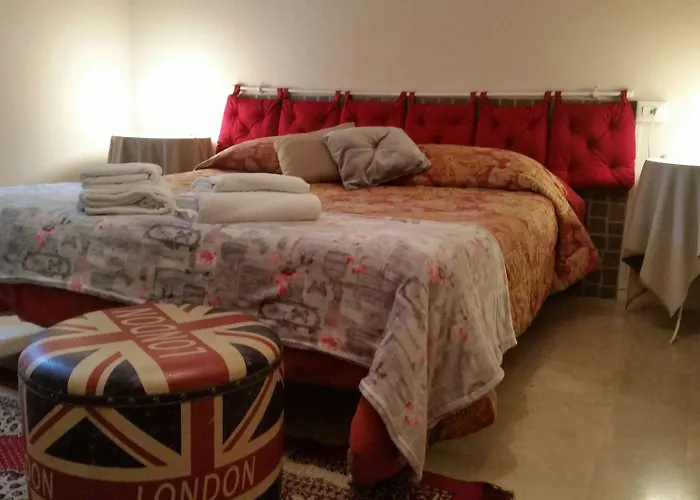 Gira Guest house Como