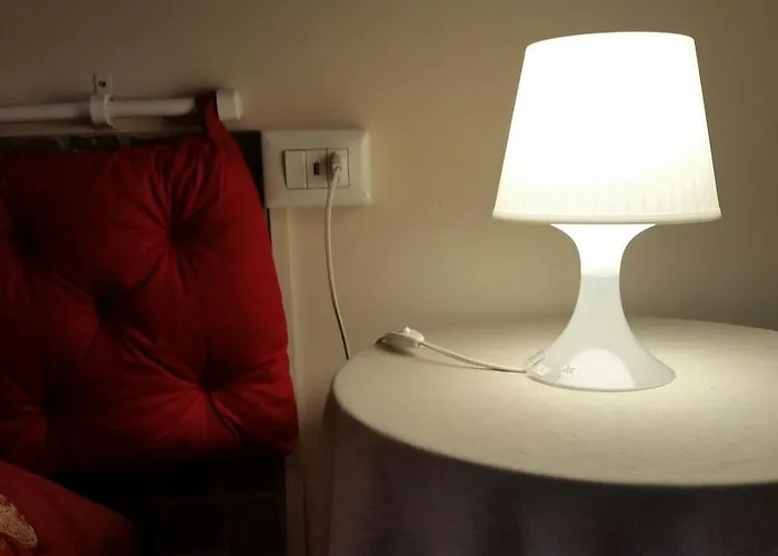 Guest house Gira Como