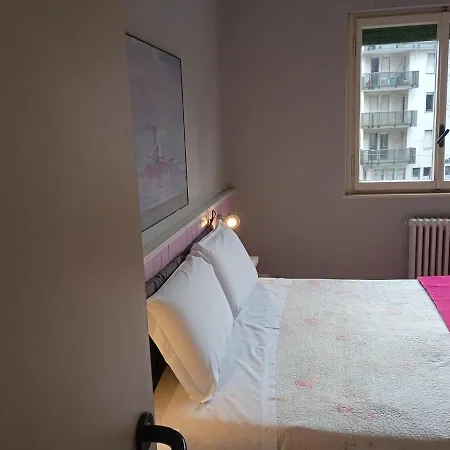 Pensjonat Gira Como