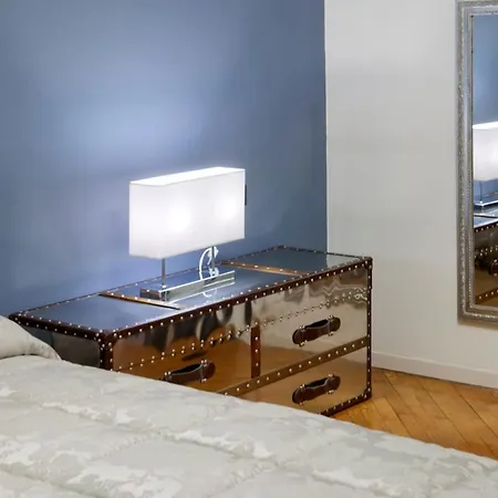 Gira Guest house Como