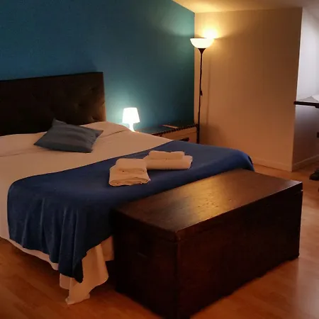 Gira Guest house Como