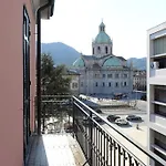 Πανσιόν Gira Όπως